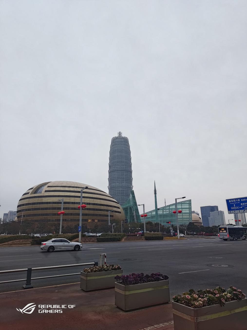 ROG Phone 8 Pro评测:原神帧率比赛 由此结束