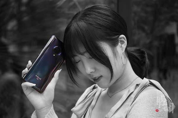 vivo NEX 3 5G:突破平面维度 感受未来的肆意蔓延 vivo NEX 3 5G:突破平面维度 感受未来的肆意蔓延