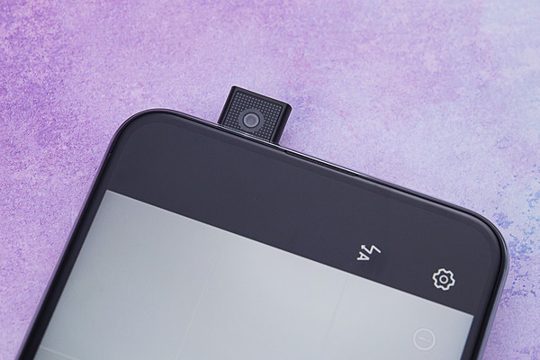 荣耀X10 荣耀X10对比Redmi 10X Pro 2000元的5G手机怎么选