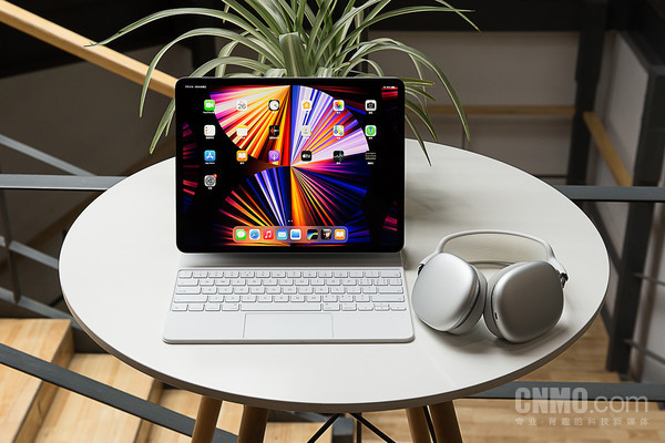 iPad Pro 12.9评测:最强屏幕与最强芯片的完美融合 iPad Pro 12.9评测:最强屏幕与最强芯片的完美融合