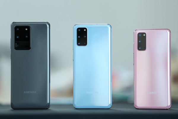 三星Galaxy S20 三星Galaxy S20系列上手:它就是你的2020年首选旗舰