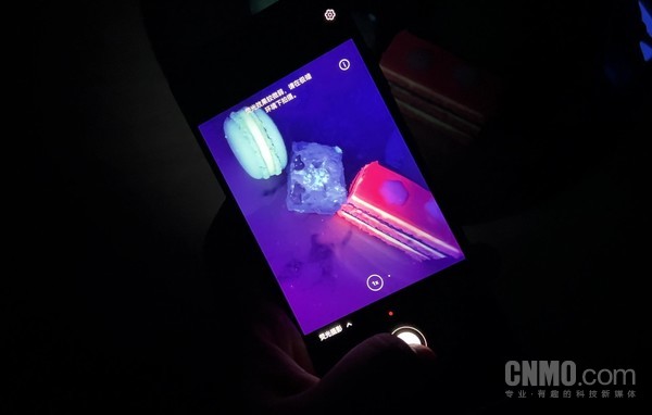 华为P50 Pocket上手体验:属于P系列的折叠时代来了 华为P50 Pocket上手体验:属于P系列的折叠时代来了