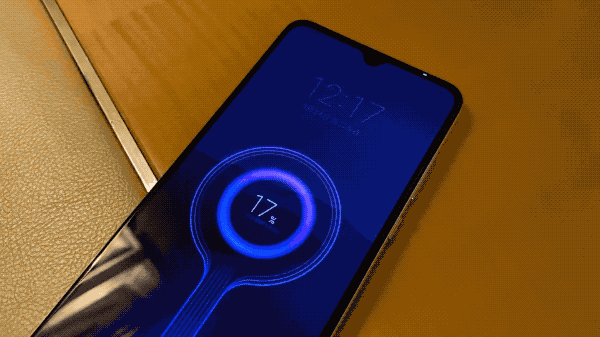 小米9 Pro 5G标配40W有线快充 小米9 Pro 5G评测:全方位进化 快的真不只是5G网络