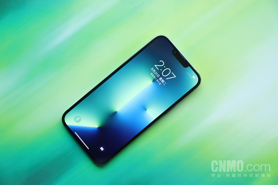 iPhone 13 Pro Max评测:用自由转换的焦点 “刷”出新的高度 iPhone 13 Pro Max评测:用自由转换的焦点 “刷”出新的高度