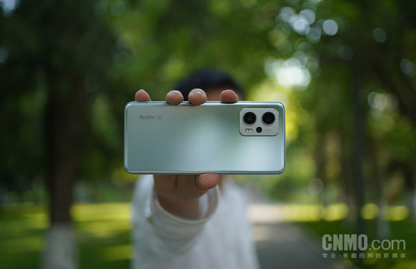 Redmi Note 11T Pro+ Redmi Note 11T Pro+:用天玑8100实现“科技普惠”