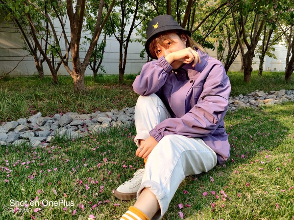 一加8 Pro样张(1X) 一加8 Pro评测:打磨“屏幕机皇”的道路上 只此“一加”