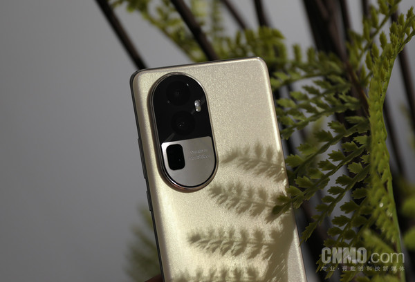 OPPO Reno10 Pro+ OPPO Reno10 Pro+:将自由影像新体验 带给更多人