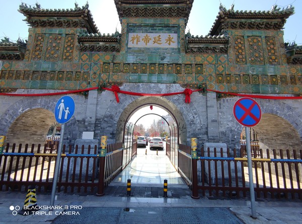 腾讯黑鲨3 Pro样张 腾讯黑鲨游戏手机3系列:它活成了玩家心目中的模样
