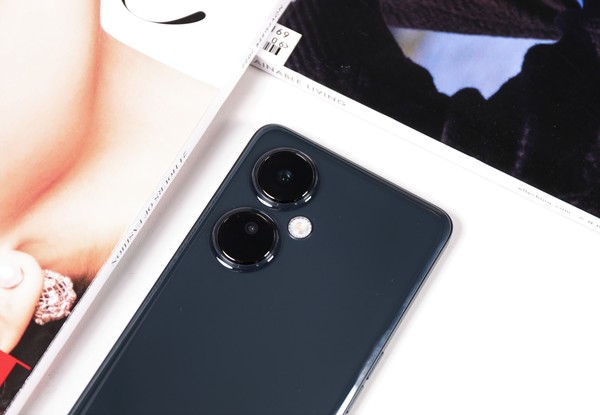 OPPO K11x首发评测:1亿像素加持的“长寿”千元机 OPPO K11x首发评测:1亿像素加持的“长寿”千元机