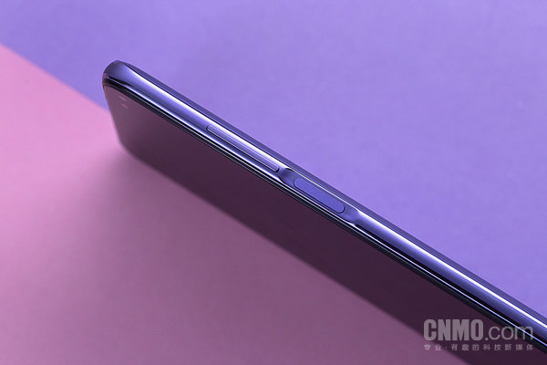 Redmi K30 Redmi K30评测:120Hz屏幕加持 这流畅“谁用谁知道”