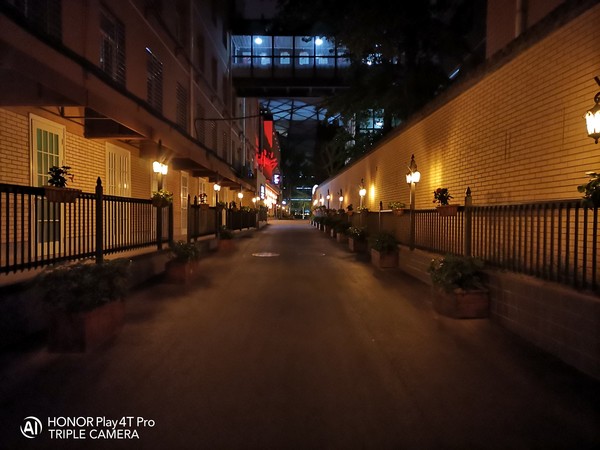 开启超级夜景前 荣耀Play4T Pro评测 这回“Play”的不仅仅是麒麟810