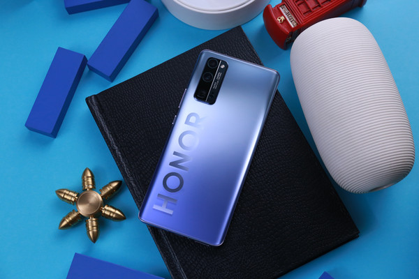 荣耀30 Pro+ 荣耀30 Pro+拍照还能这么玩?我打开相机时都惊了