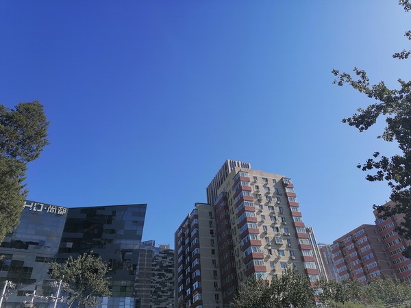 华为畅享10 AI识别拍摄样张 华为畅享10评测 超清夜景率真演绎“新一代千元实力派”