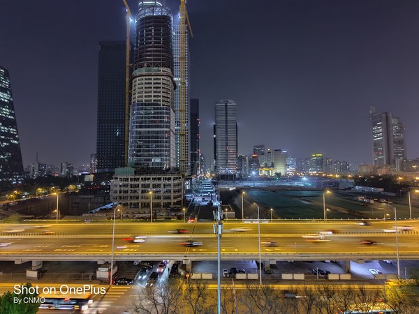 一加8 Pro样张(超广角) 一加8 Pro评测:打磨“屏幕机皇”的道路上 只此“一加”